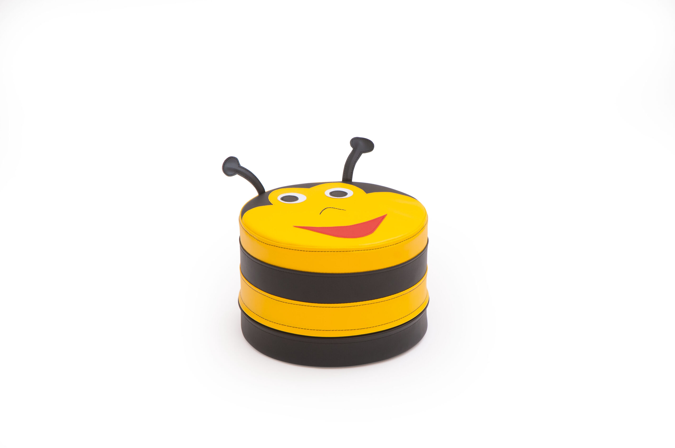 Istmekomplekt 4 tooli + laud - Image 11