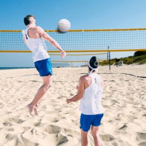 Võrkpallipostid ja võrk