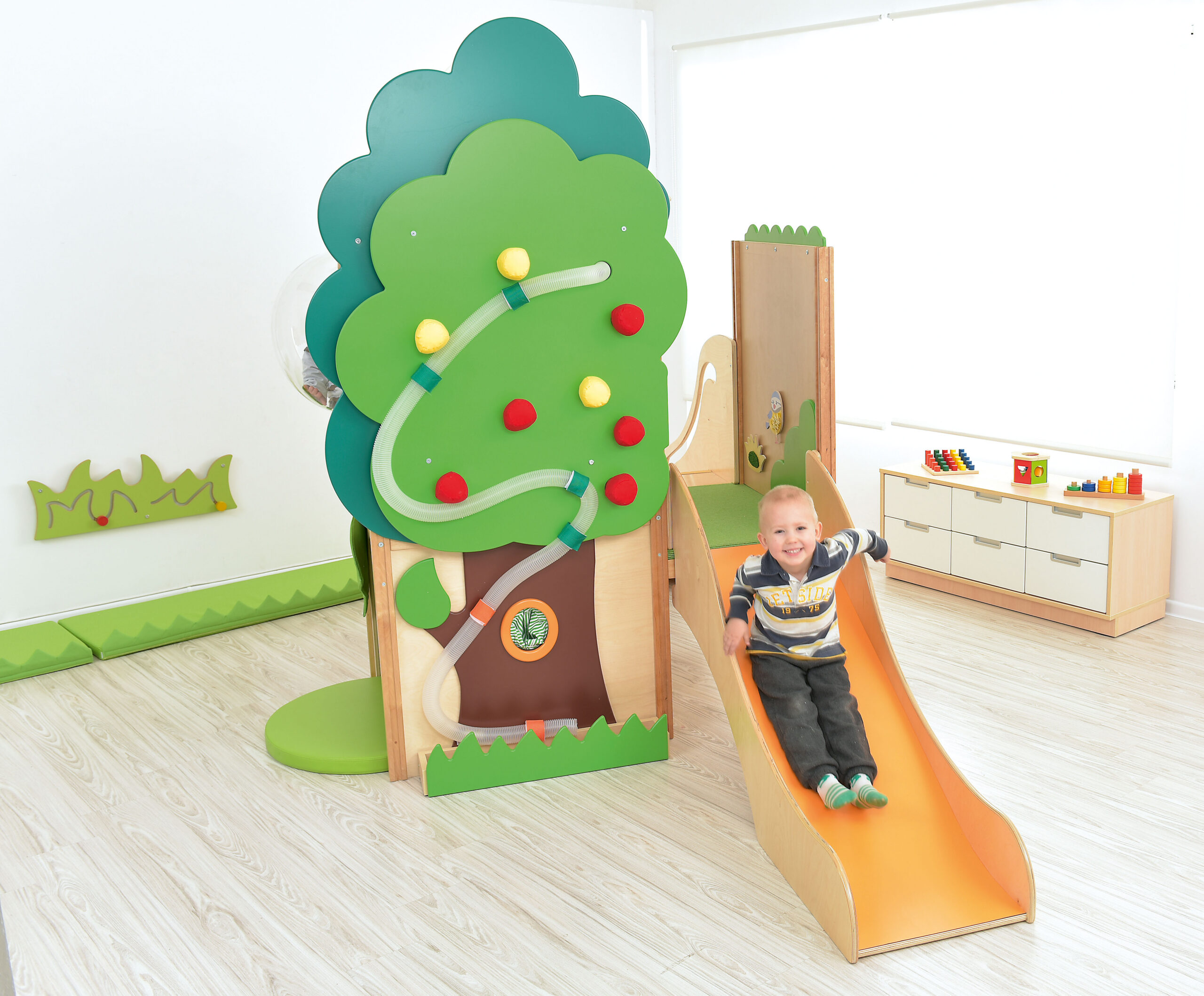 Puumajake liumäega - Image 7