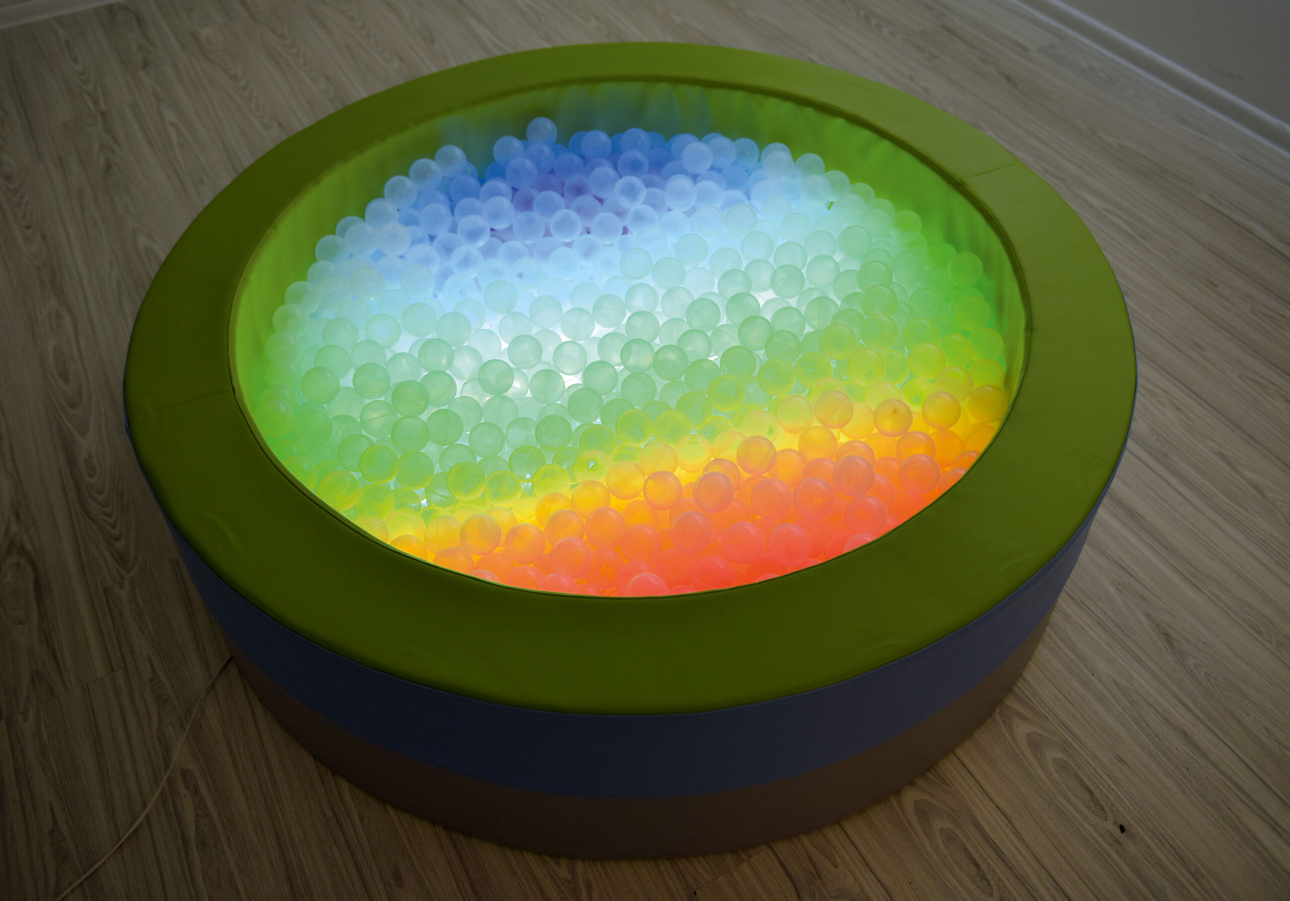 Valgustusega ümmargune pallimeri - Image 3