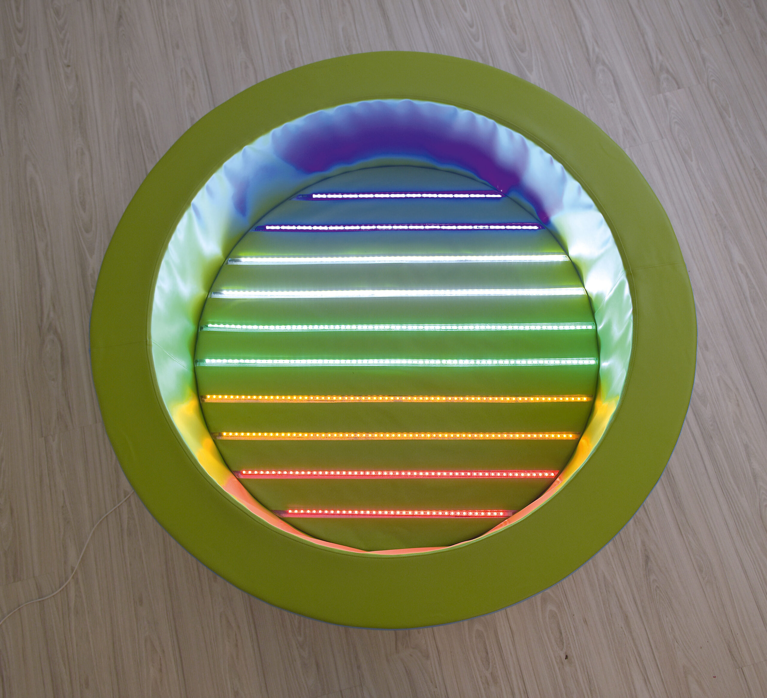 Valgustusega ümmargune pallimeri - Image 4