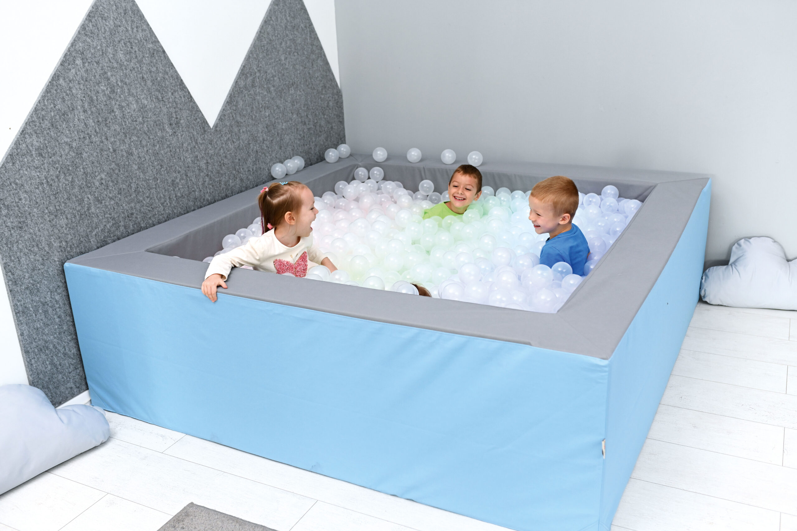 Valgustusega pallimeri 2 x 2 m - Image 4