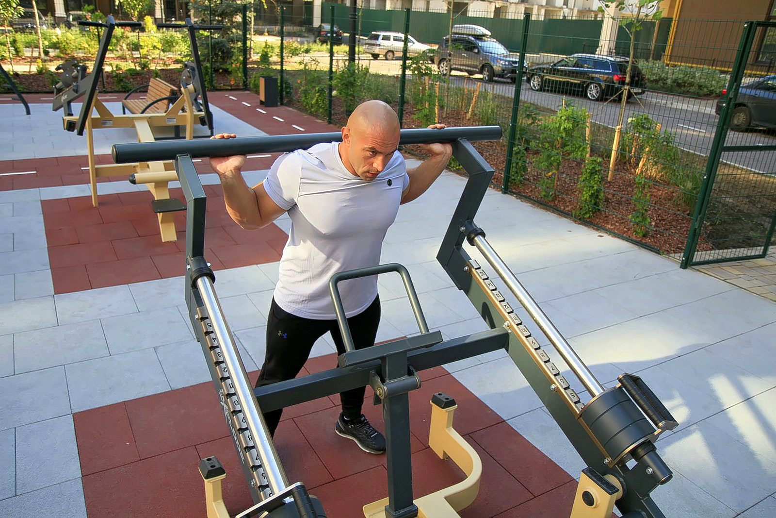 Trenazöör "Squat Machine" - Image 11